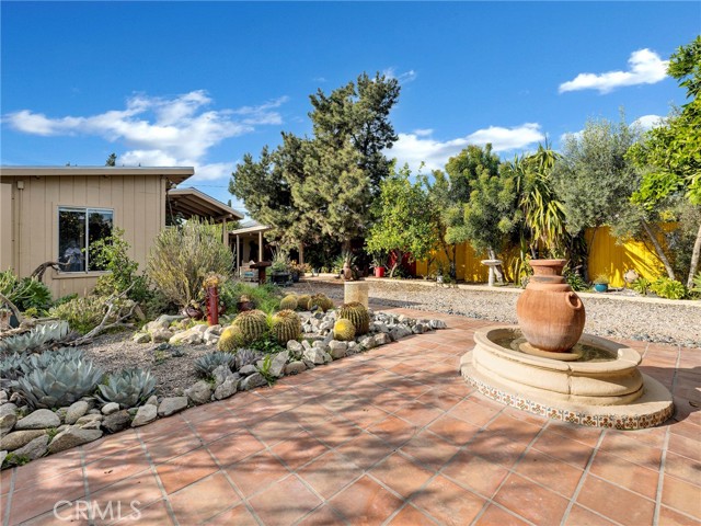 6033 Fulcher photo 5