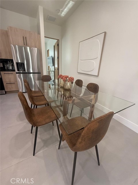 MLS #SR25260381 image #9