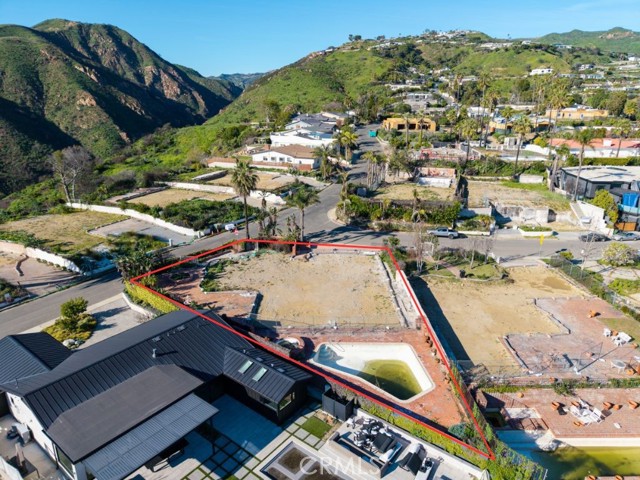 Detail Gallery Image 6 of 17 For 800 El Oro, Pacific Palisades,  CA 90272 - – Beds | – Baths