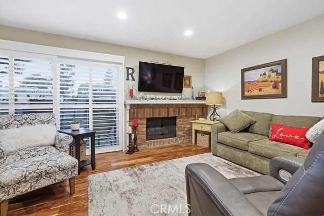 Detail Gallery Image 7 of 57 For 1111 Tustin Pines, Tustin,  CA 92780 - 2 Beds | 1/1 Baths