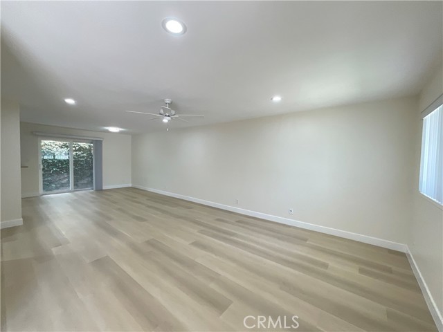 2641 Santa Ana Avenue, Costa Mesa CA: https://media.crmls.org/medias/6167ede6-3d1a-4404-9eee-232f741f1027.jpg