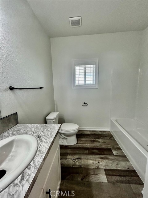 Detail Gallery Image 14 of 27 For 1536 S State St #28,  Hemet,  CA 92543 - 3 Beds | 2 Baths