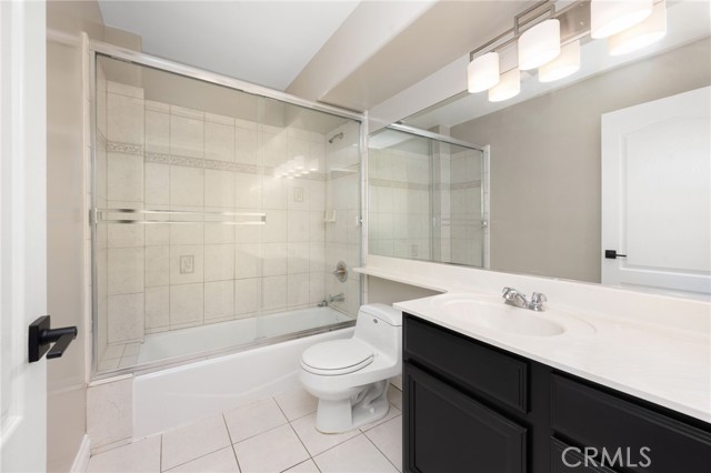 Detail Gallery Image 15 of 22 For 2524 Montrose Ave #103,  Montrose,  CA 91020 - 5 Beds | 3/1 Baths