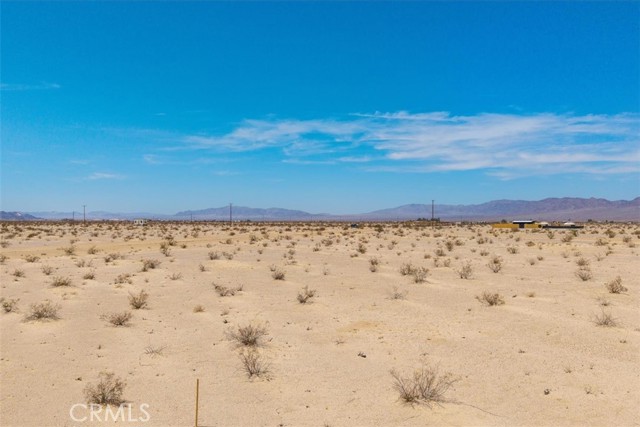 Detail Gallery Image 17 of 34 For 82935 Maya Rada Rd, Twentynine Palms,  CA 92277 - – Beds | – Baths