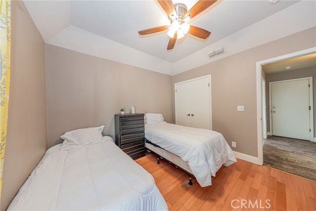 Detail Gallery Image 40 of 75 For 779 E Cole Ave, Fresno,  CA 93720 - 4 Beds | 2/1 Baths