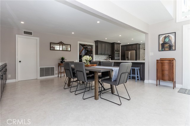 Detail Gallery Image 19 of 51 For 26712 via Alcala, Mission Viejo,  CA 92691 - 4 Beds | 2/1 Baths