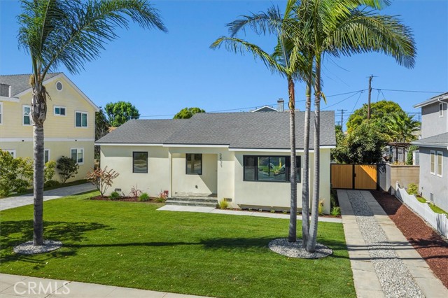 2411 Thomas Avenue, Redondo Beach CA: https://media.crmls.org/medias/616c2394-14dd-4130-a469-04dc65d436f2.jpg