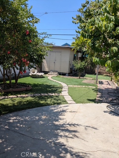 337 N 7th Street, Montebello CA: https://media.crmls.org/medias/616c69e4-68d3-4ebf-813f-edd1acb6e2dc.jpg
