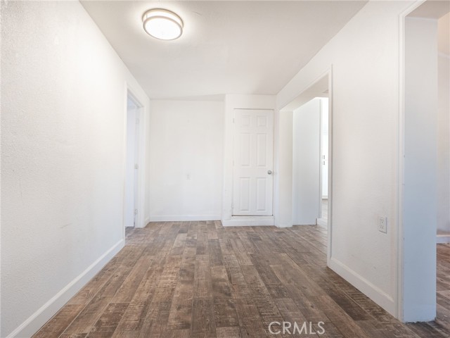 Detail Gallery Image 10 of 25 For 32369 Valley View Ave, Lake Elsinore,  CA 92530 - 2 Beds | 1 Baths