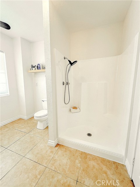19945 Labrador Street, Chatsworth CA: https://media.crmls.org/medias/616d4cf0-3915-4186-a808-825bb70eb321.jpg