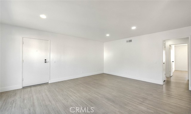 Detail Gallery Image 25 of 42 For 13961 Osborne St #210,  Arleta,  CA 91331 - 2 Beds | 2 Baths