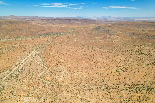 Detail Gallery Image 31 of 75 For 55290 Flying Tigers Road Rd, Pioneertown,  CA 92268 - 4 Beds | 3 Baths