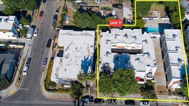 Detail Gallery Image 29 of 29 For 7311 Kester Ave #11,  Van Nuys,  CA 91405 - 2 Beds | 2/1 Baths