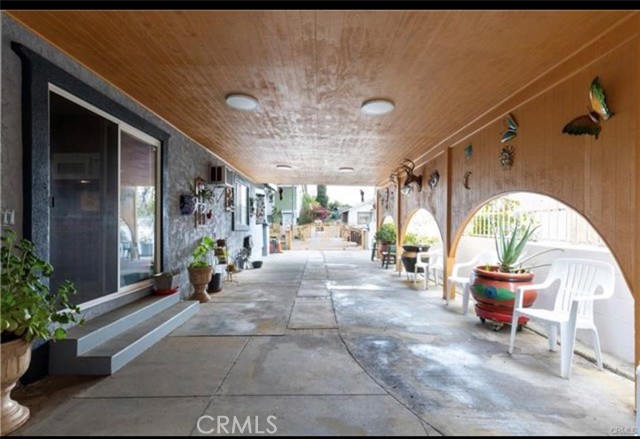 Detail Gallery Image 5 of 21 For 1843 Cerritos, Long Beach,  CA 90806 - 5 Beds | 3 Baths