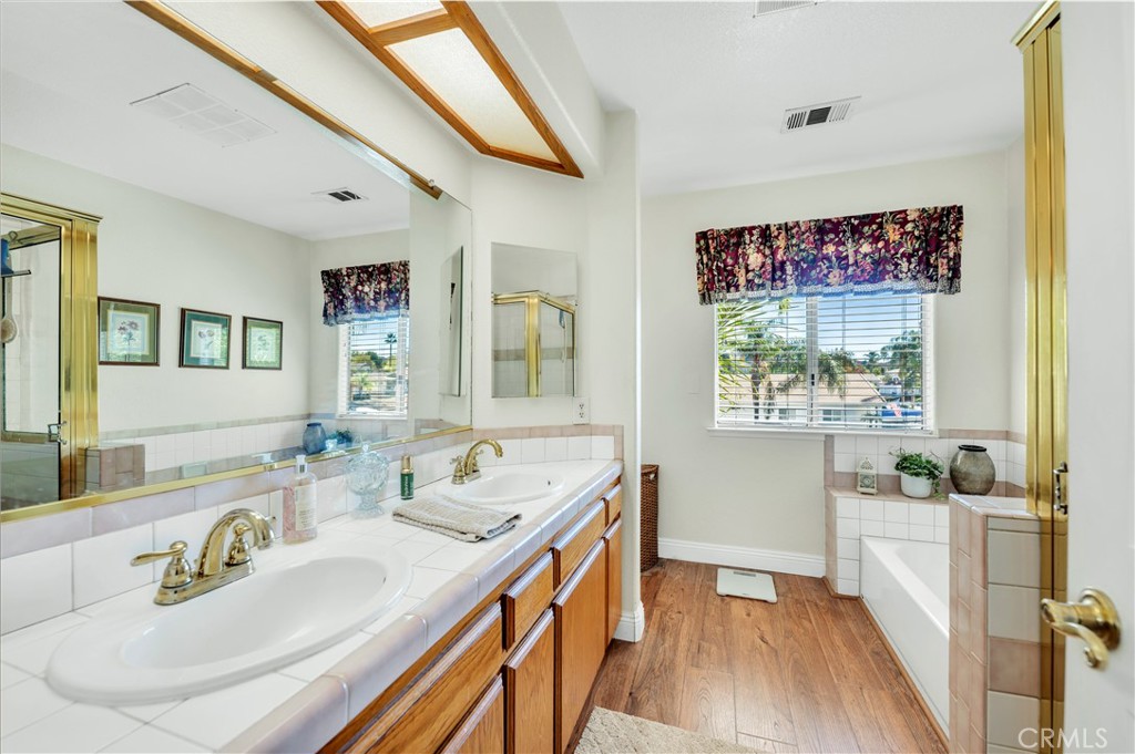 MLS #IV25258398 image #28