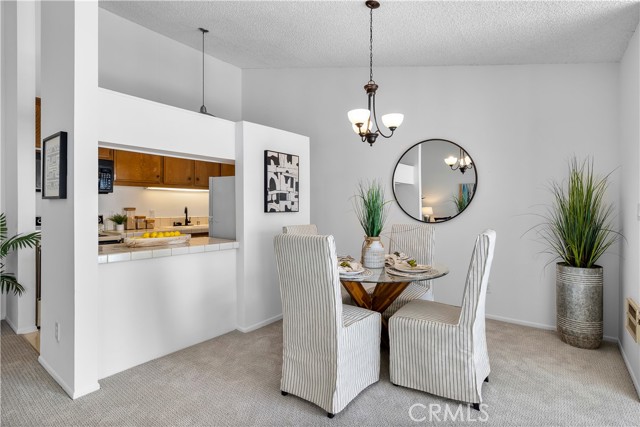 Detail Gallery Image 8 of 38 For 902 Camino Real #207,  Redondo Beach,  CA 90277 - 2 Beds | 2 Baths