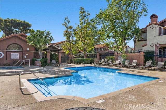 Detail Gallery Image 38 of 46 For 104 Flor De Sol #60,  Rancho Santa Margarita,  CA 92688 - 2 Beds | 1 Baths