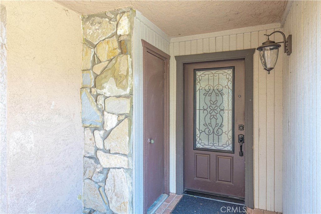 136 N Tiana Lane