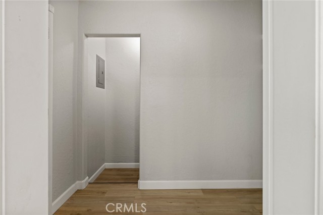 211 E Grangeville Boulevard, Hanford CA: https://media.crmls.org/medias/61710901-ea25-4922-94a2-d2dc551aec60.jpg