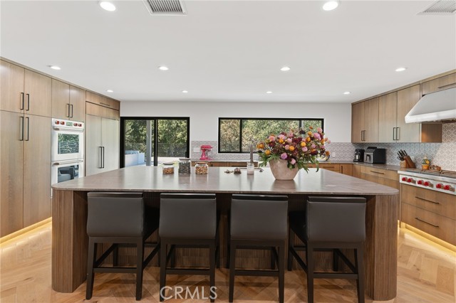 5 Bed Home for Sale in Calabasas, California