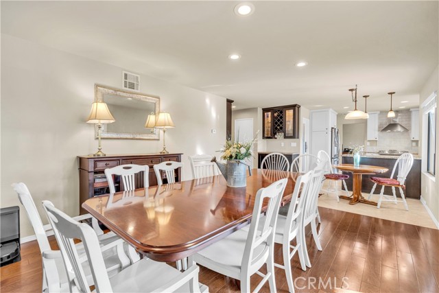 Detail Gallery Image 14 of 43 For 21390 via Del Parque, Yorba Linda,  CA 92887 - 4 Beds | 3 Baths