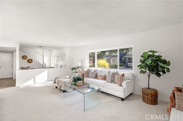 2701 Valley Drive, Manhattan Beach, California 90266, 4 Bedrooms Bedrooms, ,2 BathroomsBathrooms,Residential,Sold,Valley,SB23158108