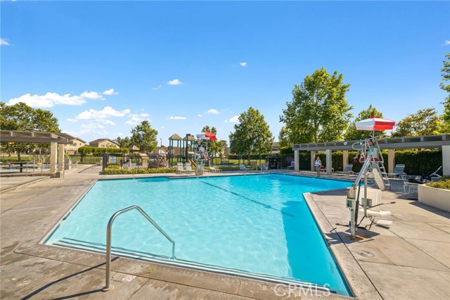 56 Ashbrook, Irvine CA: https://media.crmls.org/medias/61748a3d-9571-4cd1-a7b5-2bbd71261422.jpg