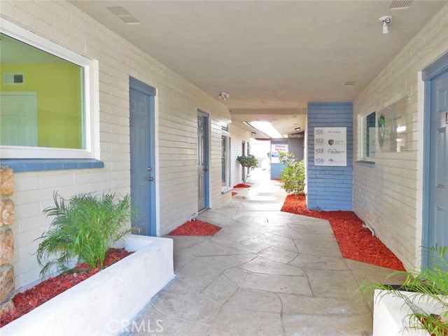 Image 2 for 527 N Palm Ave, Ontario, CA 91762