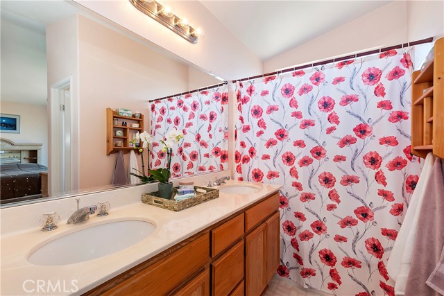 Detail Gallery Image 32 of 45 For 861 Poppyseed Ln, Corona,  CA 92881 - 3 Beds | 2/1 Baths
