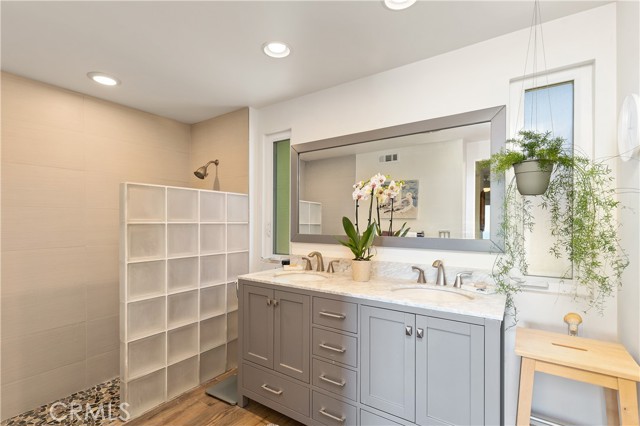 Detail Gallery Image 16 of 40 For 723 Avenida Presidio, San Clemente,  CA 92672 - 4 Beds | 2 Baths