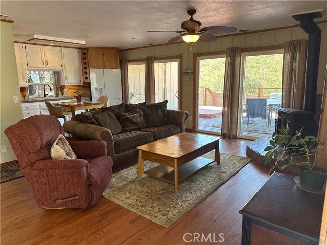 5101 Bluebird Lane, Paso Robles CA: https://media.crmls.org/medias/61770692-48f8-427e-a43a-82ee89287437.jpg