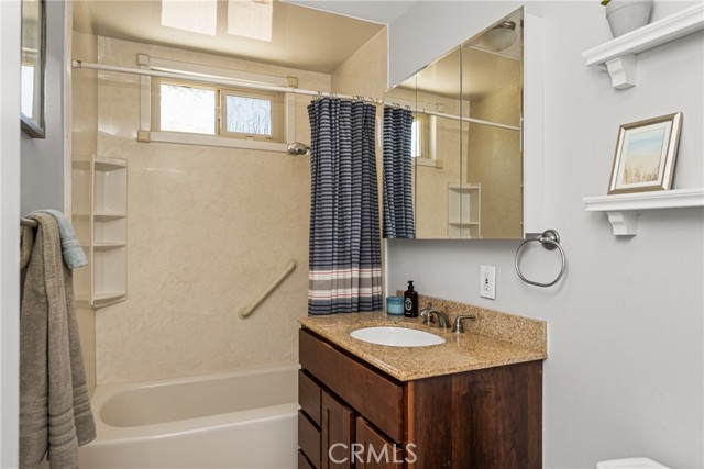 Detail Gallery Image 24 of 33 For 4809 Falcon Ave, Long Beach,  CA 90807 - 3 Beds | 2 Baths