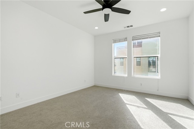 Detail Gallery Image 10 of 22 For 669 W 17th St, Costa Mesa,  CA 92627 - 2 Beds | 3/1 Baths