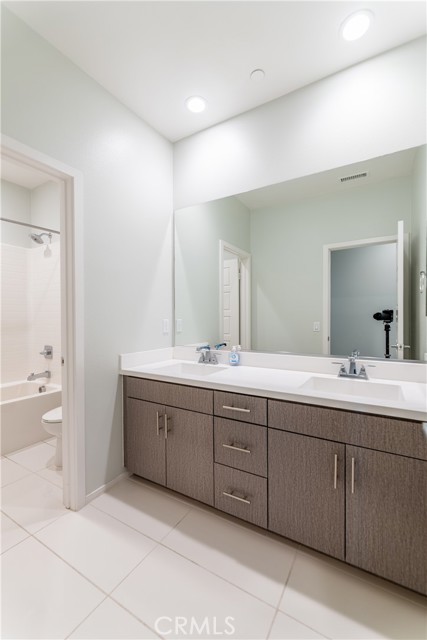 Detail Gallery Image 14 of 16 For 5720 Spring St, Buena Park,  CA 90621 - 4 Beds | 3/1 Baths