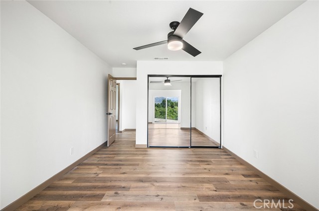 1563 Gary Lane, Redlands CA: https://media.crmls.org/medias/61788df7-8c03-4b08-9e2e-981b2e4c8f50.jpg