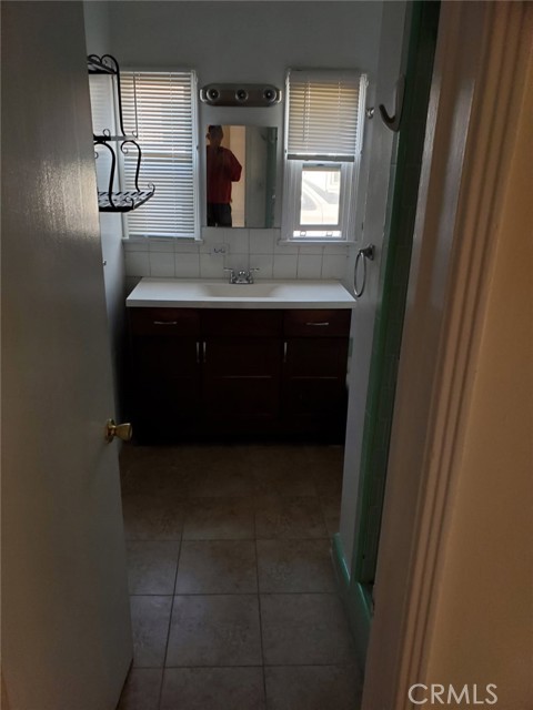 Detail Gallery Image 11 of 26 For 6228 S Fairfax Ave, Ladera Heights,  CA 90056 - – Beds | – Baths