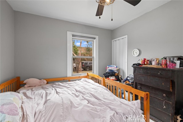 1040 E 67th Street, Long Beach CA: https://media.crmls.org/medias/617a1be1-661d-40e8-81ea-a55c9576f51d.jpg