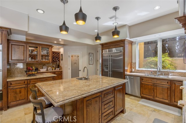 Detail Gallery Image 20 of 62 For 21120 Placerita Canyon Rd, Newhall,  CA 91321 - 5 Beds | 6 Baths