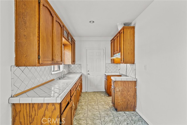 Detail Gallery Image 39 of 58 For 12924 Sproule, Sylmar,  CA 91342 - 4 Beds | 3 Baths