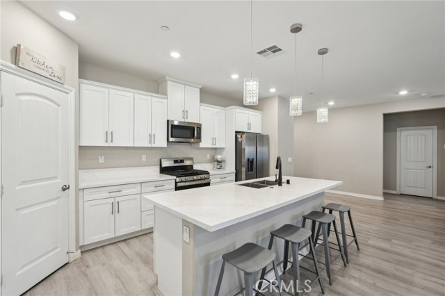 128 Chumash, Perris CA: https://media.crmls.org/medias/617b0ba6-e4dc-40d8-82d6-f8a8d8b1a446.jpg