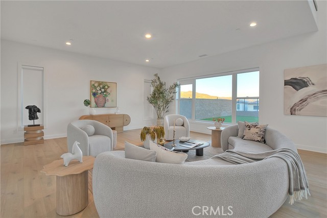 Detail Gallery Image 19 of 68 For 20164 Galway Ln, Porter Ranch,  CA 91326 - 5 Beds | 5/1 Baths