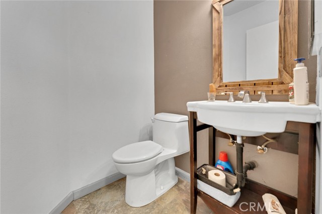 365 E Vodden Street, Rialto CA: https://media.crmls.org/medias/617d4898-7457-4988-9525-c7edf00e7d21.jpg