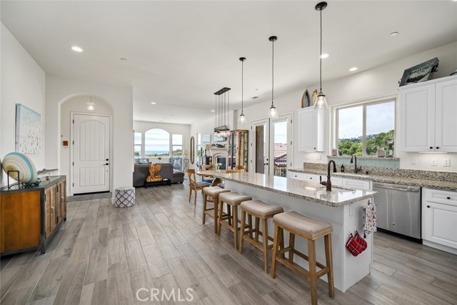 Detail Gallery Image 9 of 60 For 146 Clydell Court, Pismo Beach,  CA 93449 - 3 Beds | 2/1 Baths