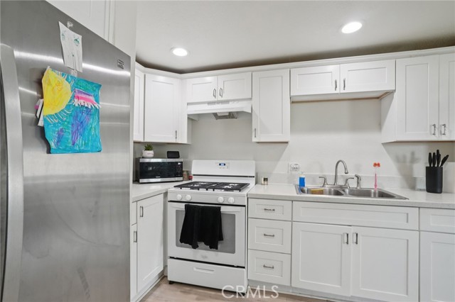 139 N Palm Avenue, Rialto CA: https://media.crmls.org/medias/617de7b5-fc1e-4e33-8d48-33ea8189ca97.jpg