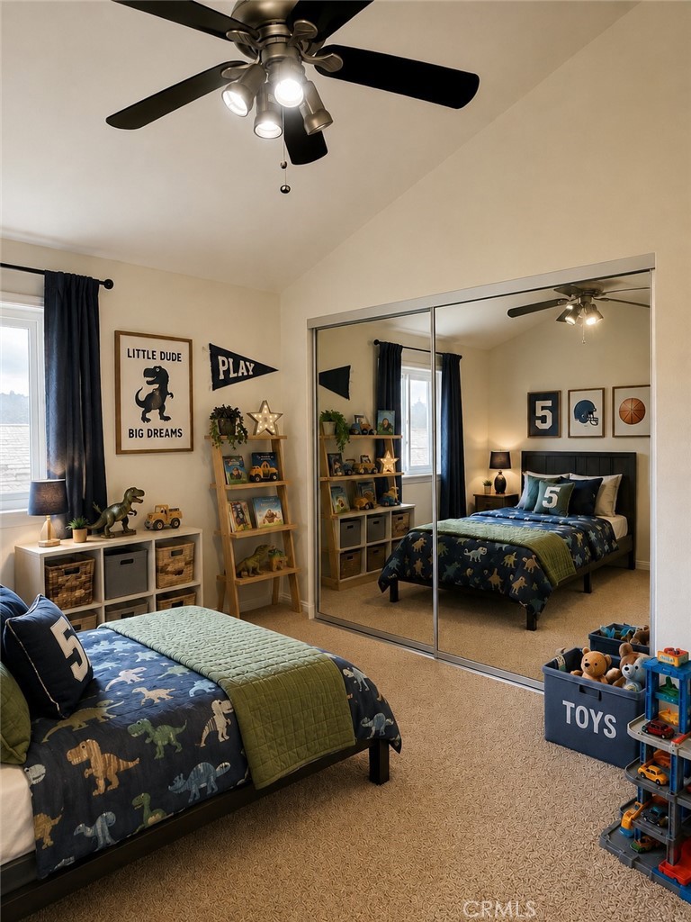 https://media.crmls.org/medias/617f35c1-953d-439e-b4f1-028f85711e5d.jpg?preset=X-Large