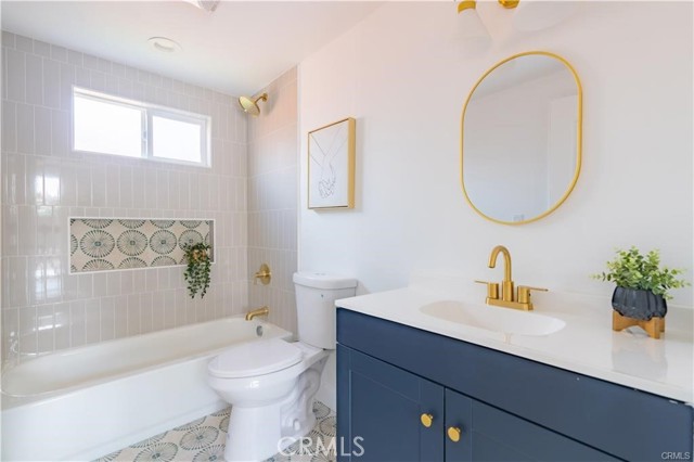 Detail Gallery Image 14 of 19 For 447 E 51st #B,  Long Beach,  CA 90805 - 1 Beds | 1 Baths