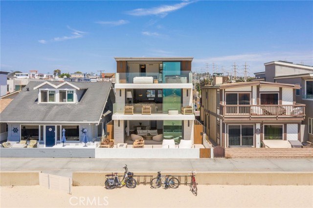 Detail Gallery Image 1 of 75 For 12 the Strand, Hermosa Beach,  CA 90254 - 4 Beds | 5 Baths