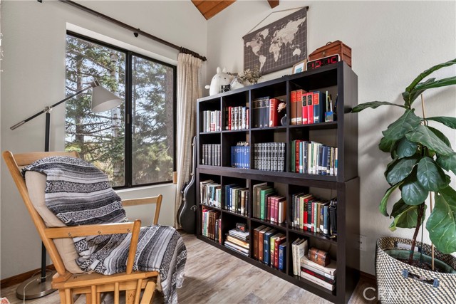 Detail Gallery Image 15 of 46 For 134 St Andrews Dr, Lake Arrowhead,  CA 92352 - 3 Beds | 2/1 Baths
