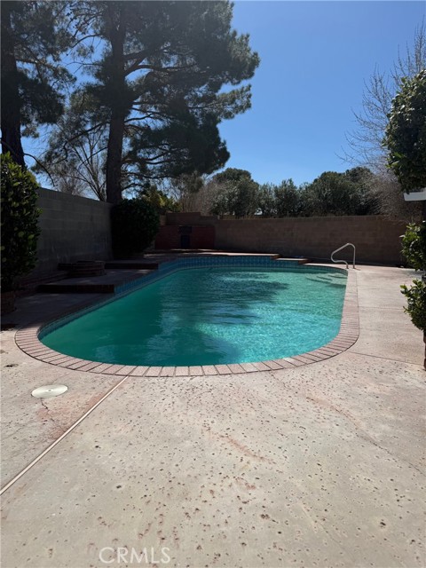 Detail Gallery Image 2 of 20 For 43012 Montemarte Ct, Lancaster,  CA 93536 - 4 Beds | 2 Baths