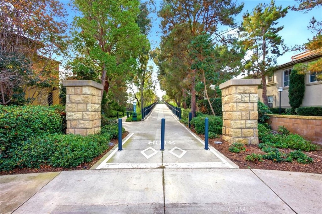 MLS #OC25258887 image #24